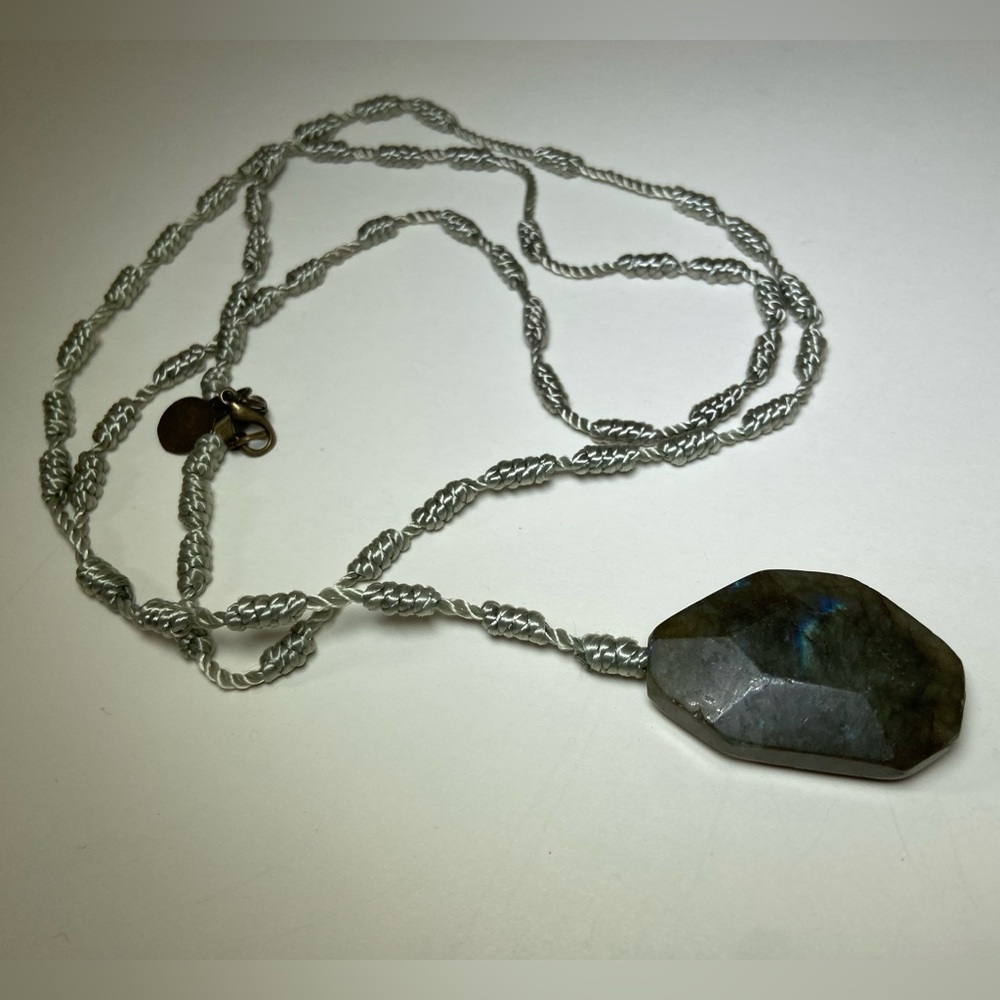 Labradorite Pendant on Macrame String 16.5” Long, Lariate Style‎